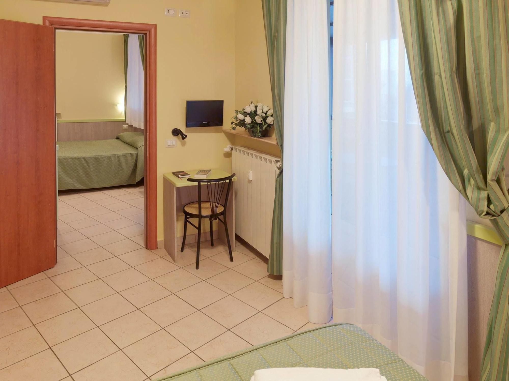 Hotel Arco Romana Milánó Kültér fotó