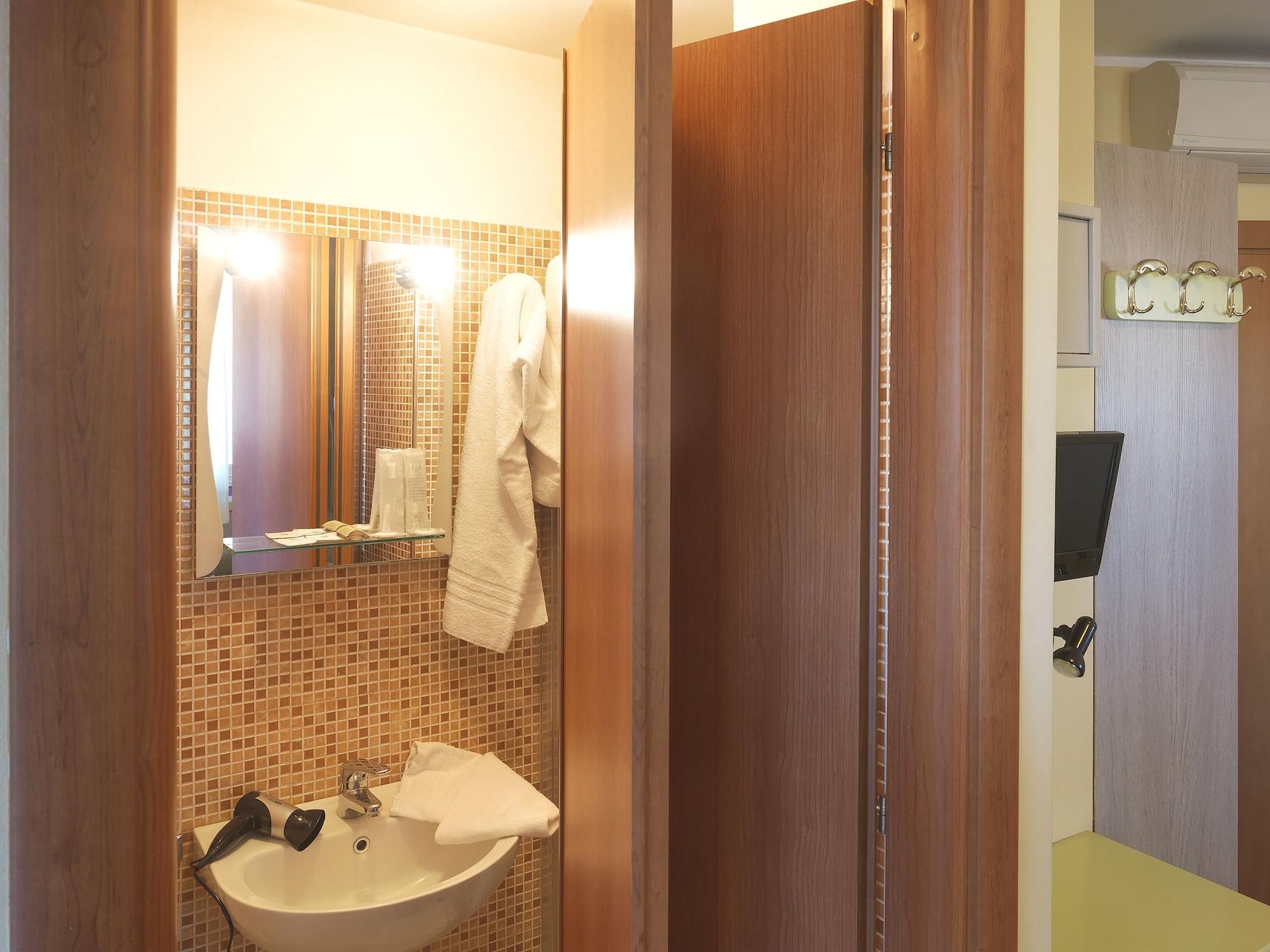 Hotel Arco Romana Milánó Kültér fotó