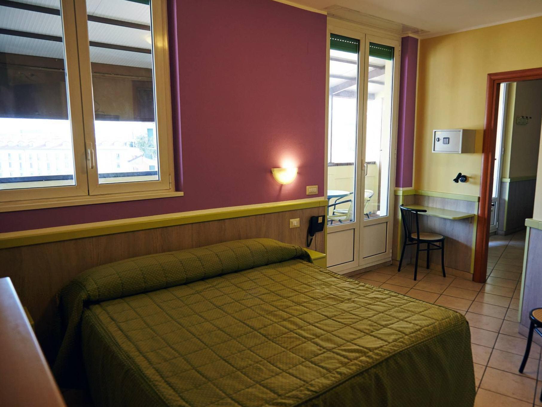 Hotel Arco Romana Milánó Kültér fotó